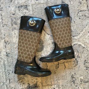 Michael Kors Rainboots Gold Hardwarw